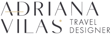 Logotipo Adriana Vilas - Travel Designer