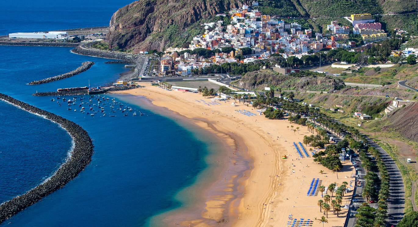 Playa de las Teresitas en Tenerife, Islas Canarias (España)