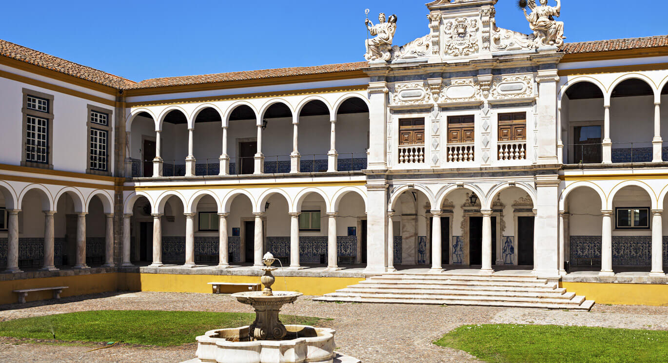 Universidad de Évora en Portugal
