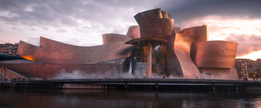Museo Guggenheim en Bilbao, en el País Vasco (España)