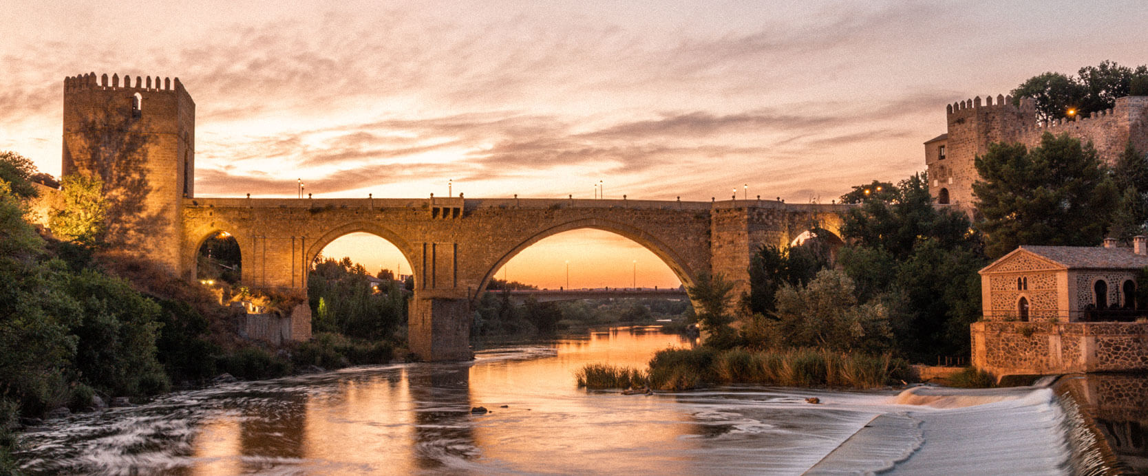 Puente de San Matín en Toledo (Castilla-La Mancha)