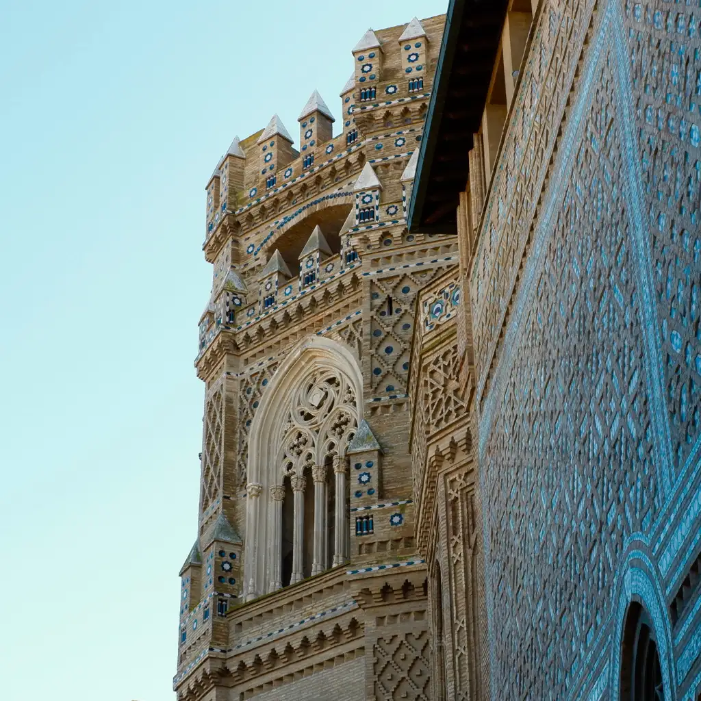 Detalle de la arquitectura española de origen medieval
